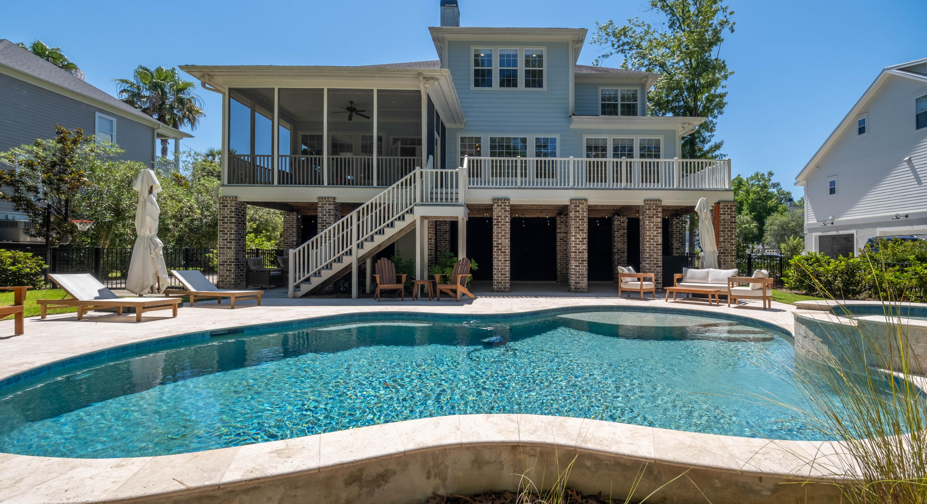 1777 W Canning Drive