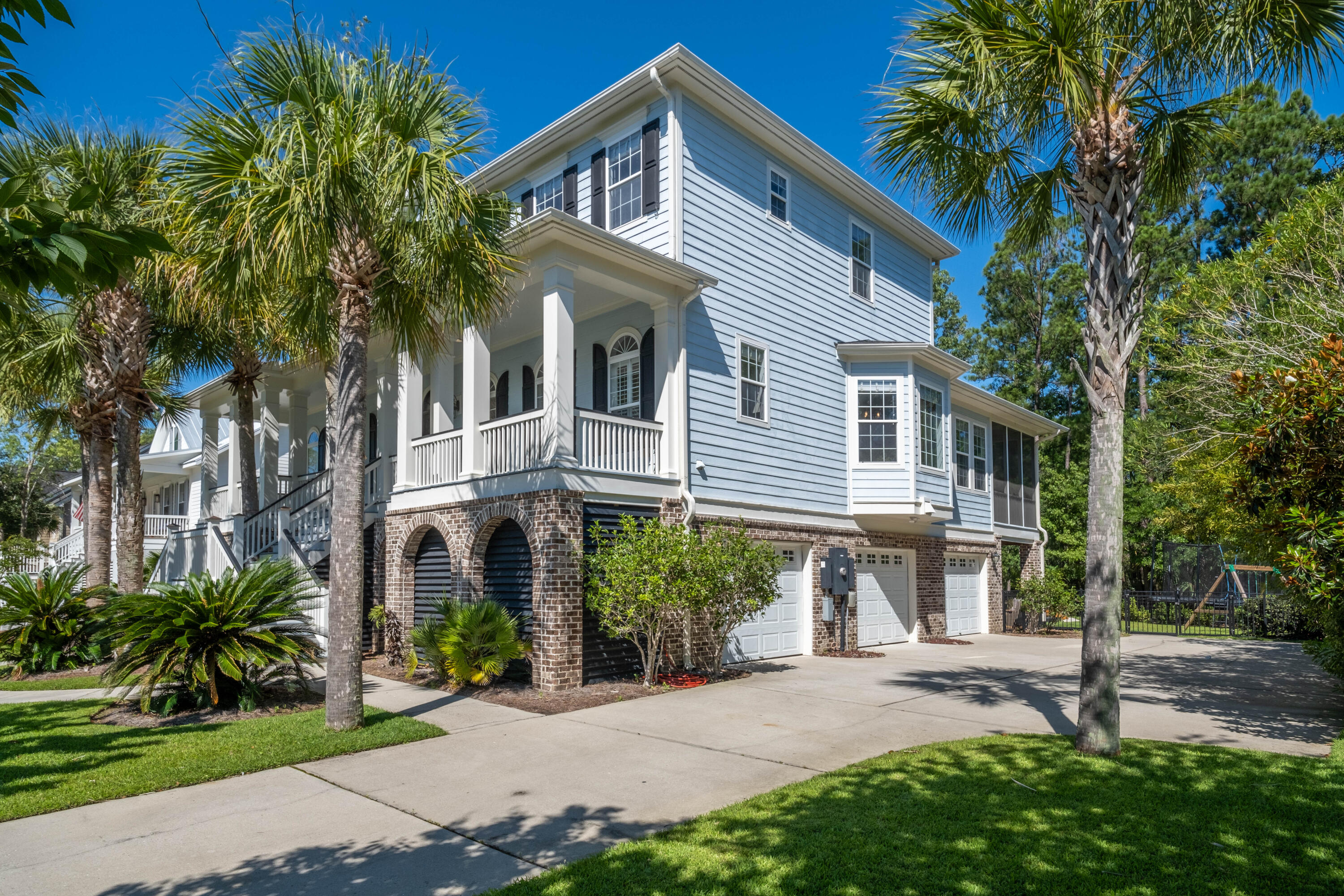1777 W Canning Drive
