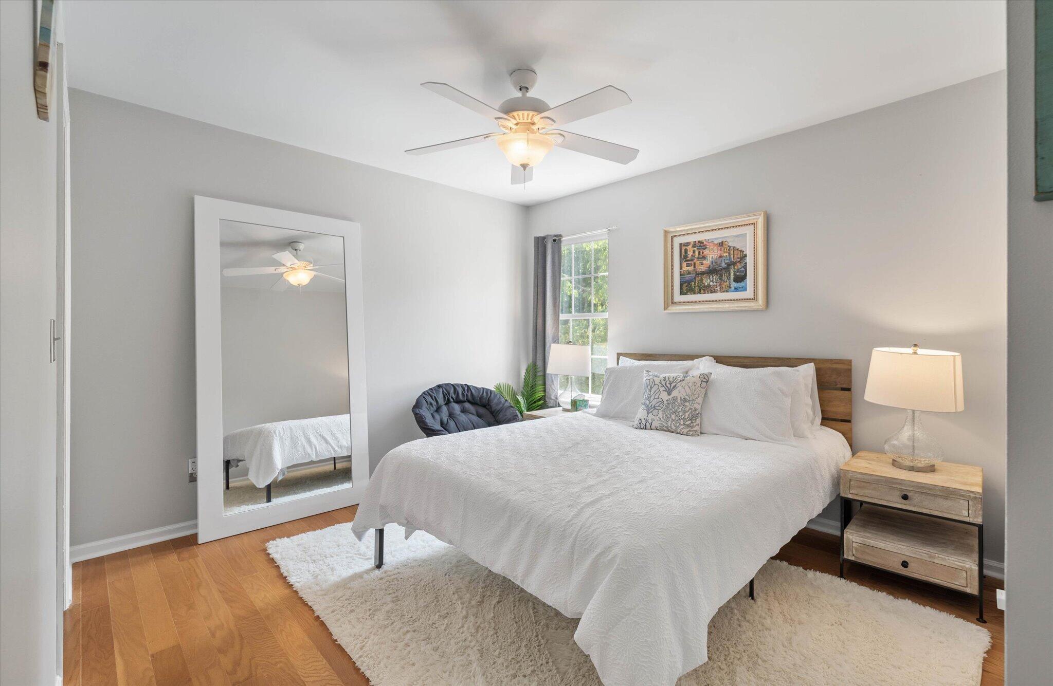 924 Provincial Circle
