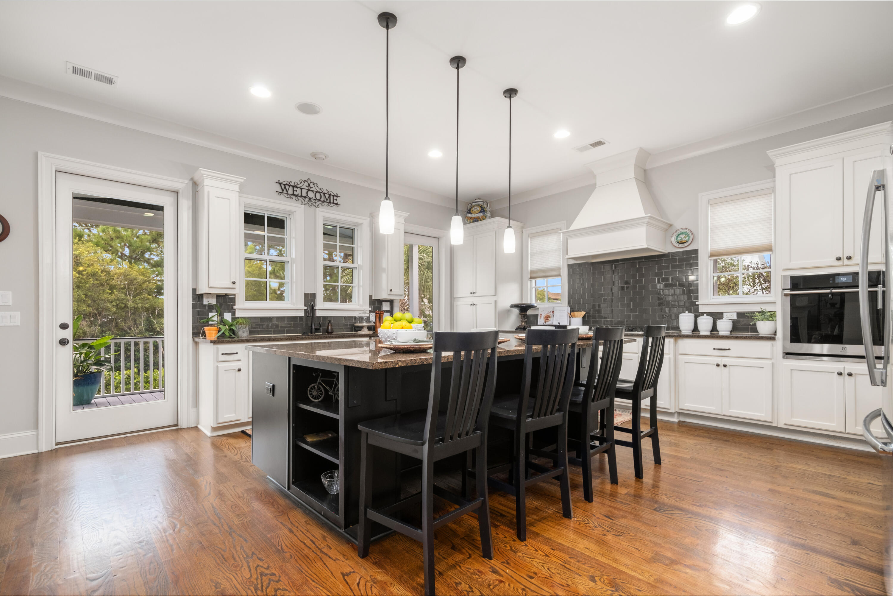1560 Rivertowne Country Club Drive