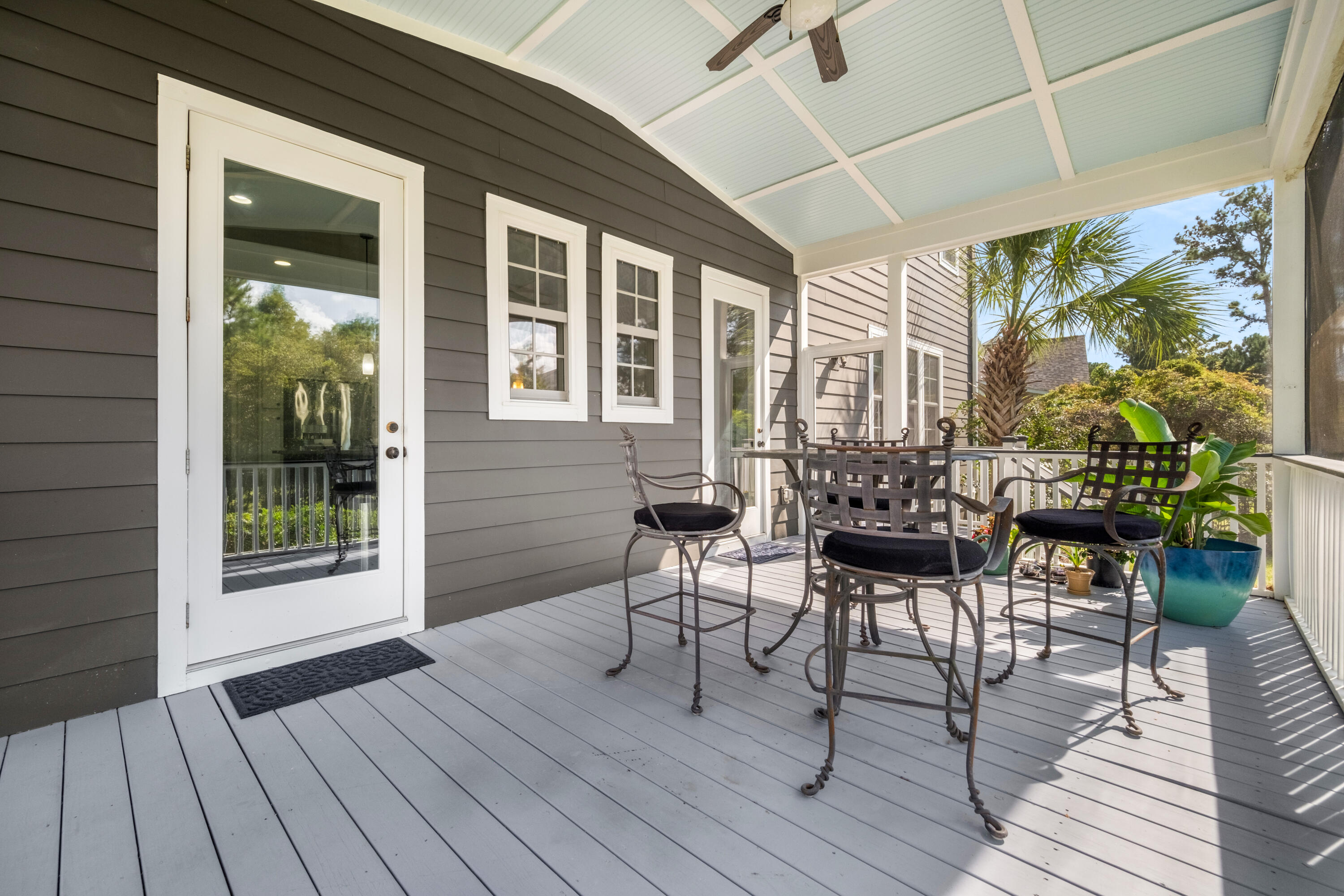 1560 Rivertowne Country Club Drive