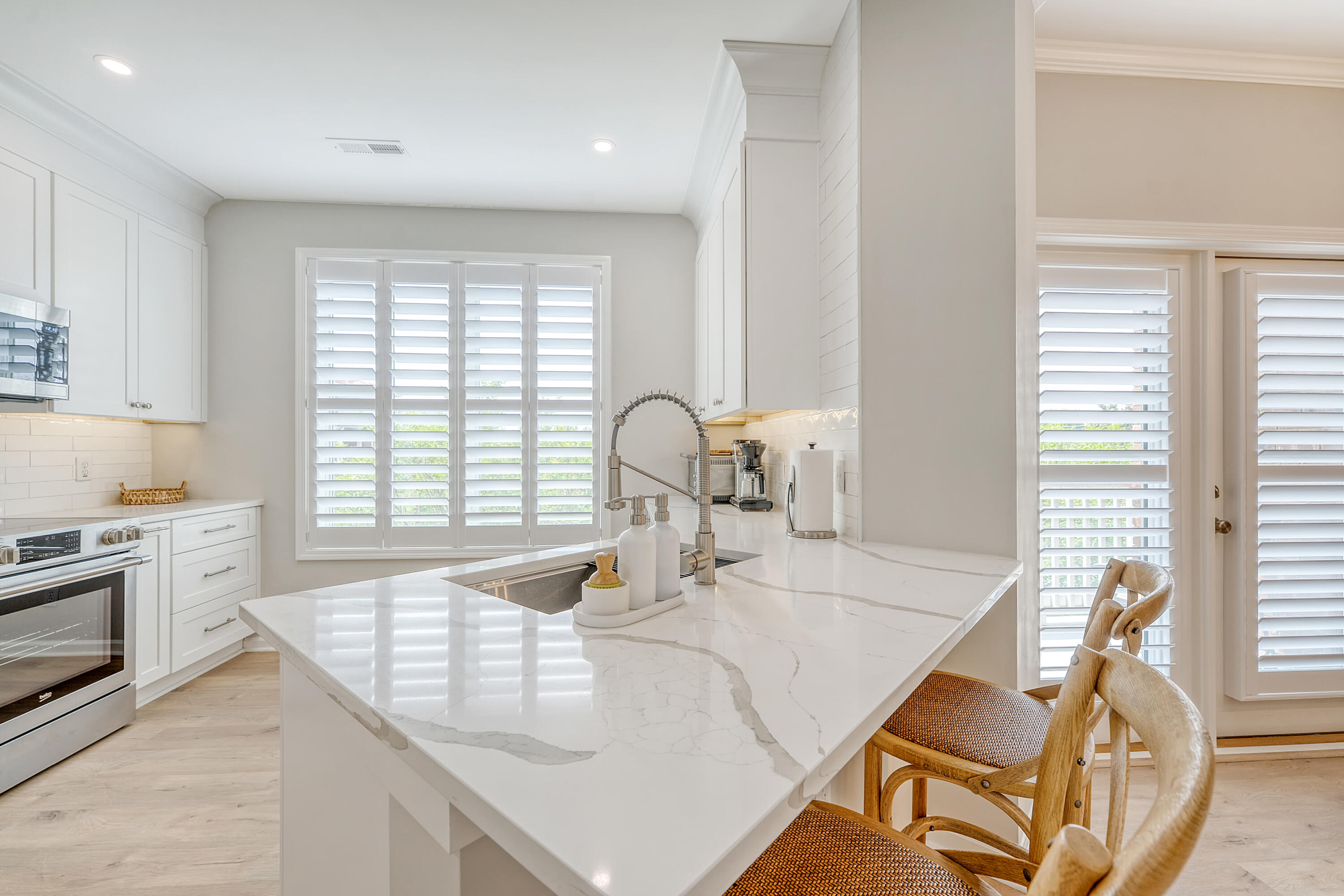 260 Seven Farms Drive # 306