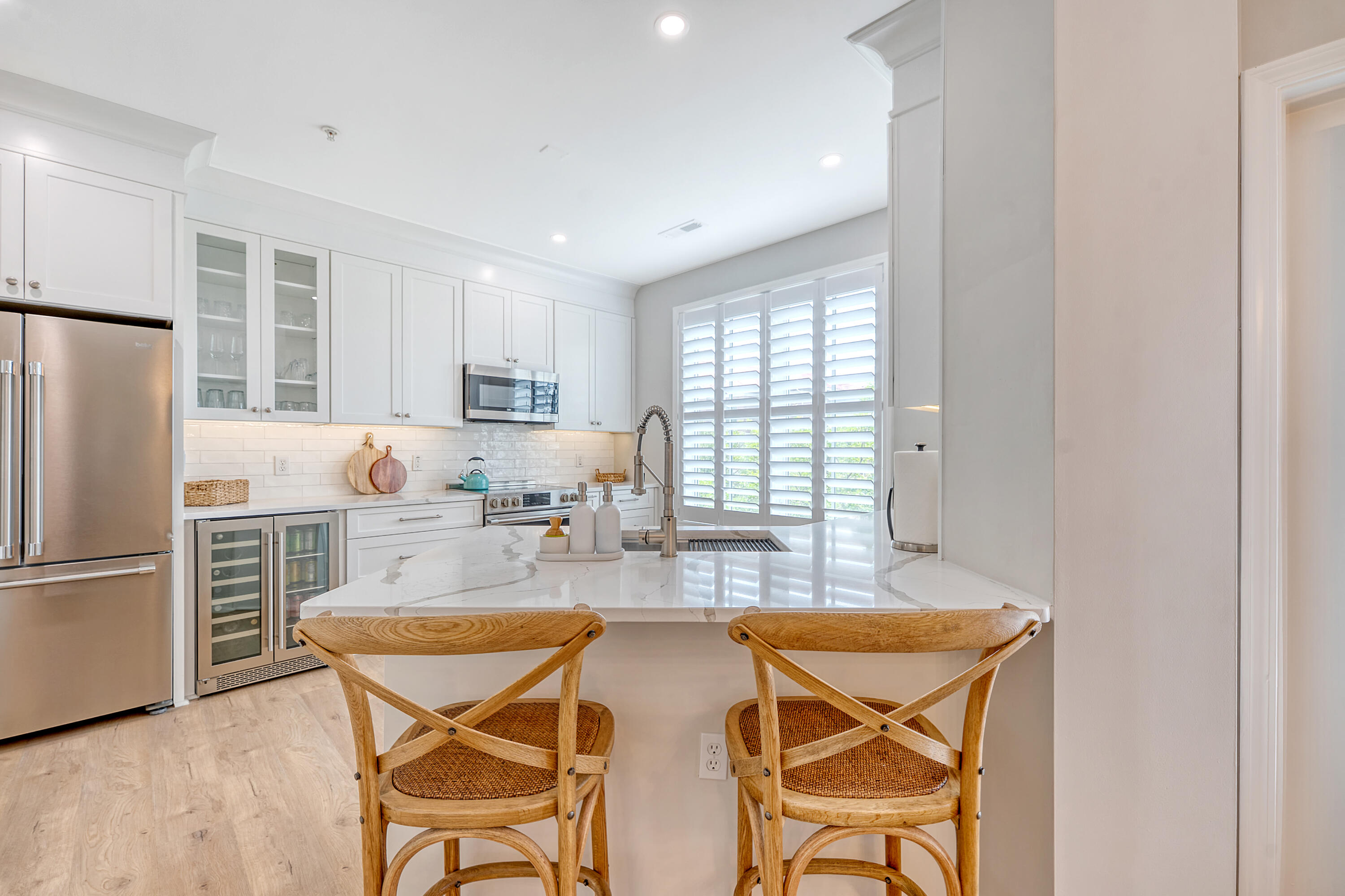 260 Seven Farms Drive # 306