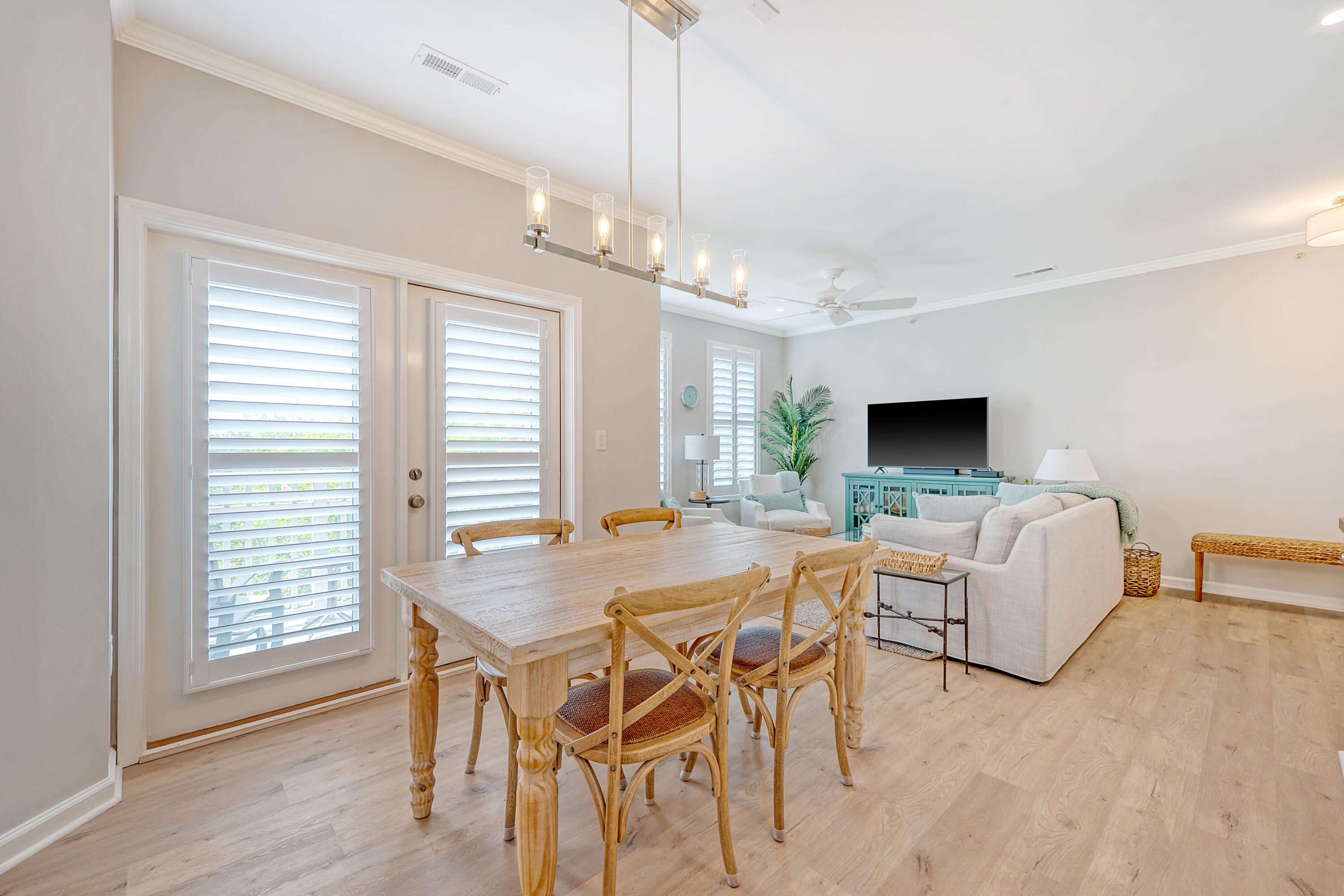 260 Seven Farms Drive # 306