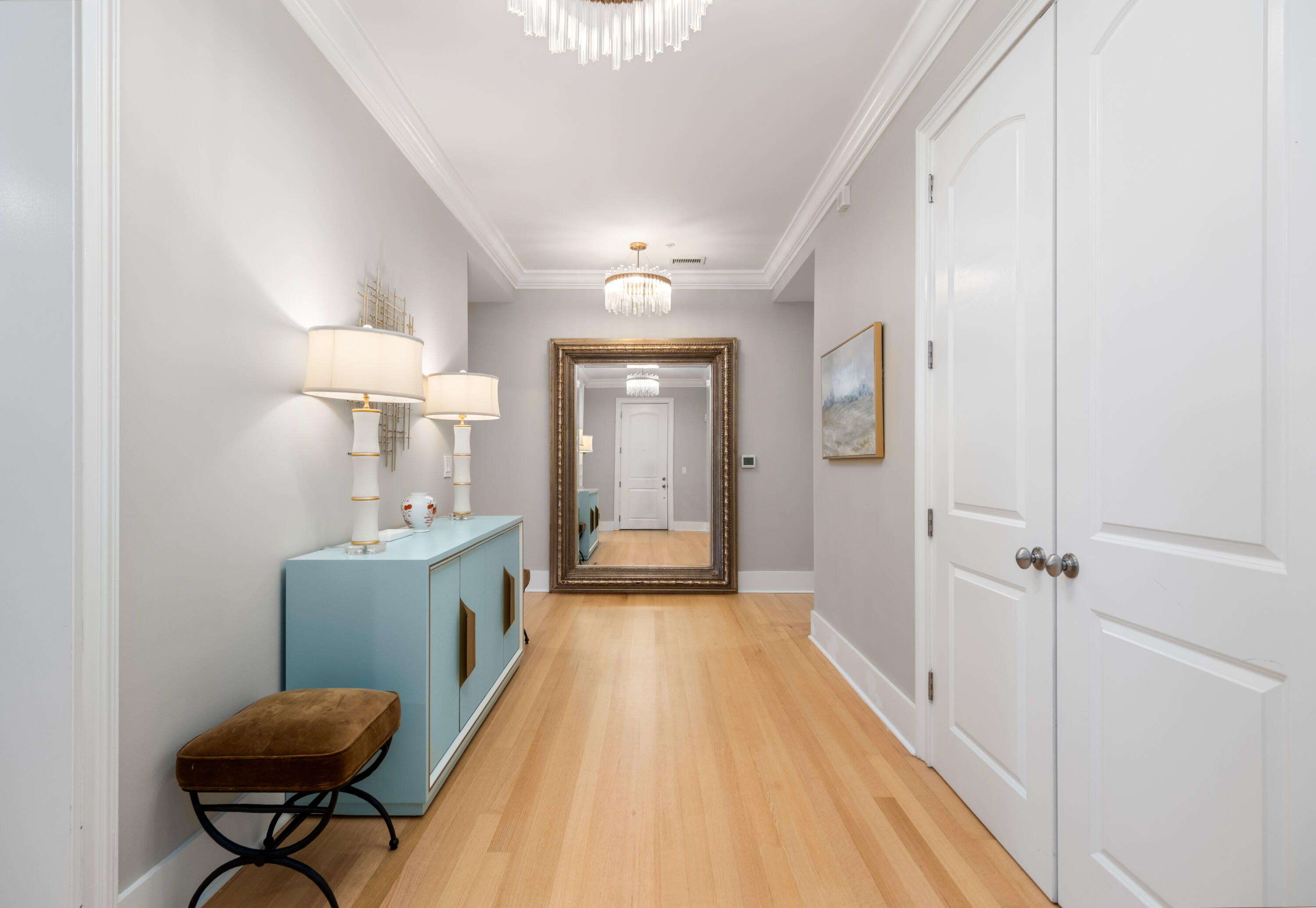 144 Fairbanks Oak Alley # 2b