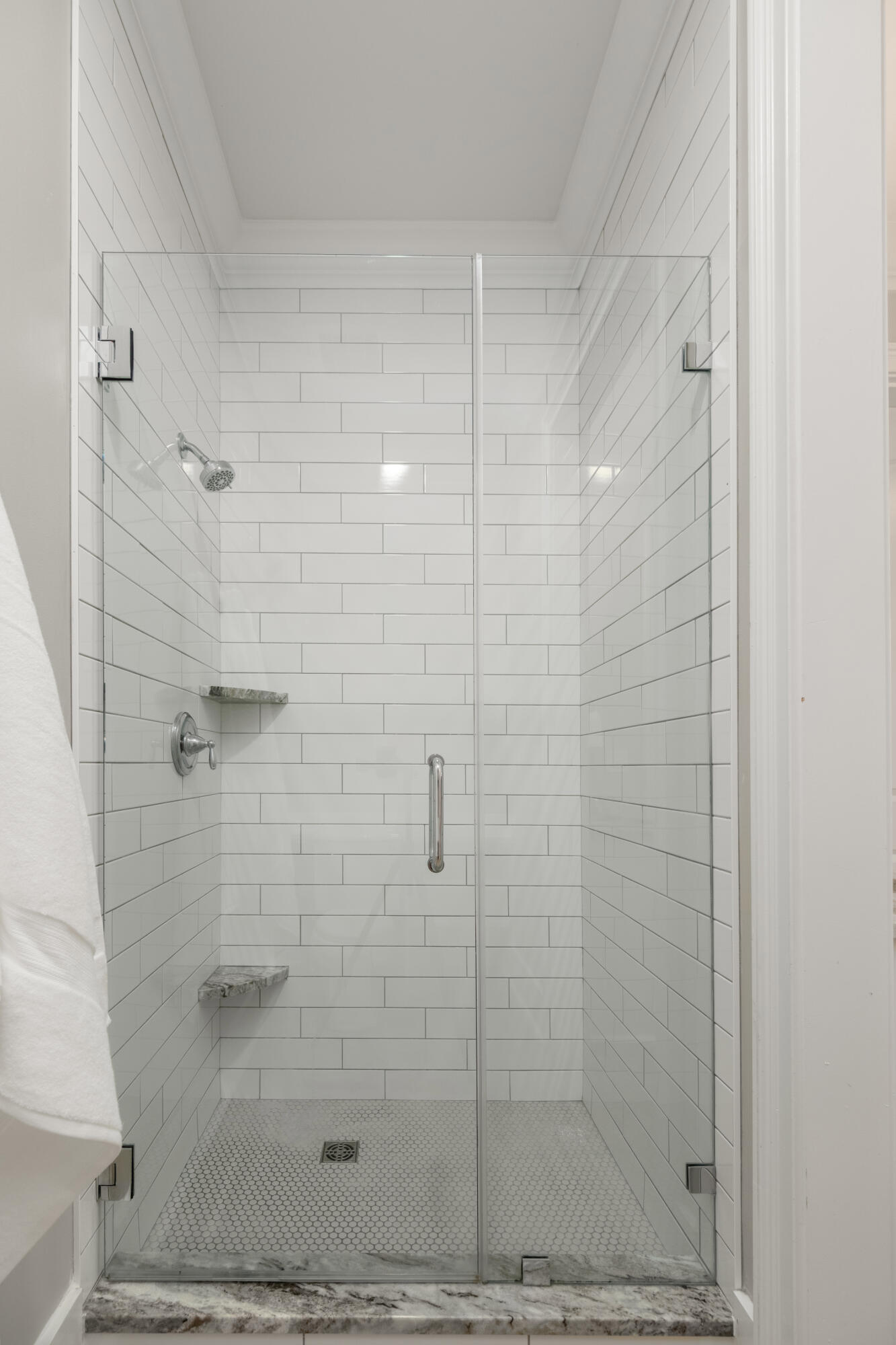 144 Fairbanks Oak Alley # 2b