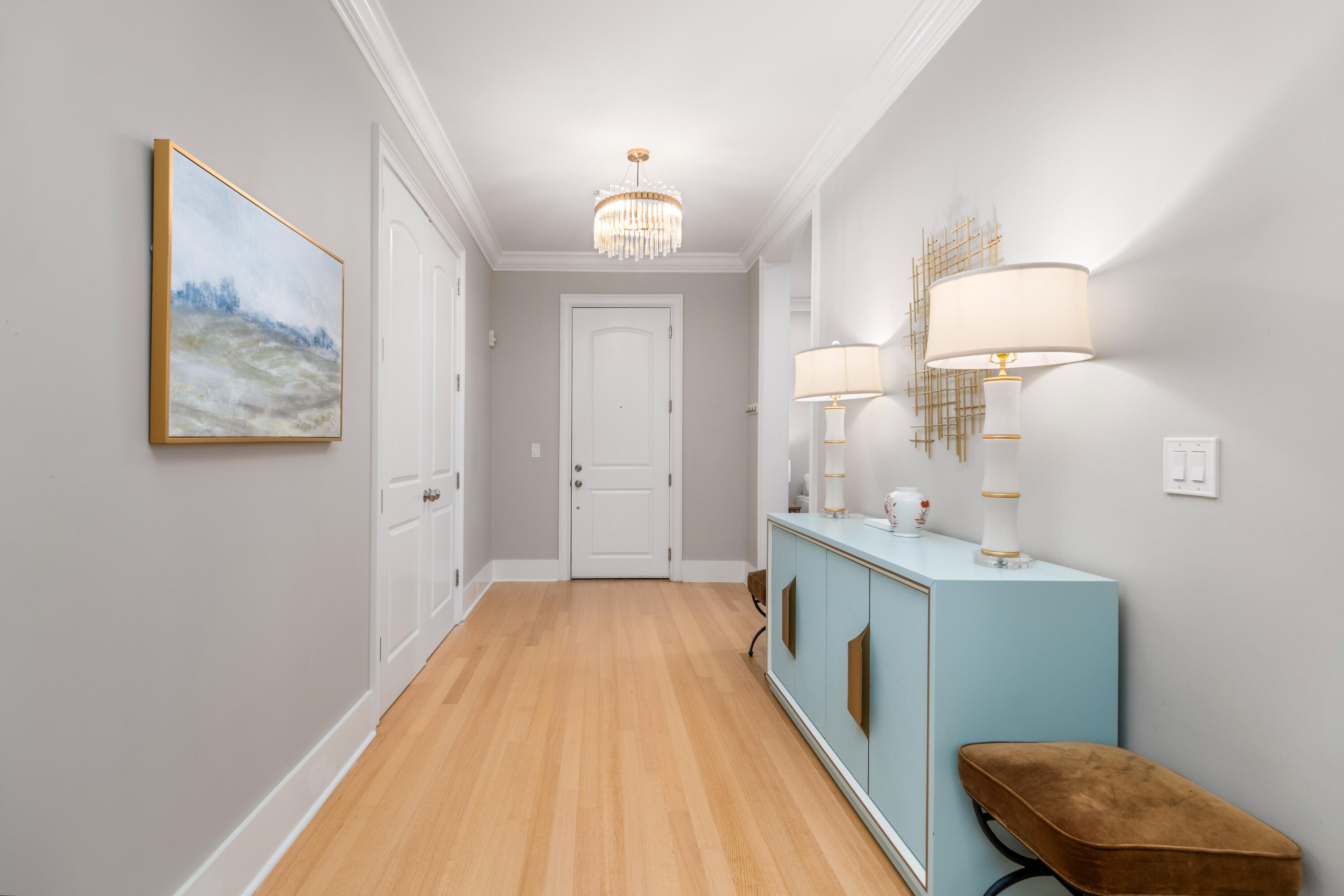 144 Fairbanks Oak Alley # 2b