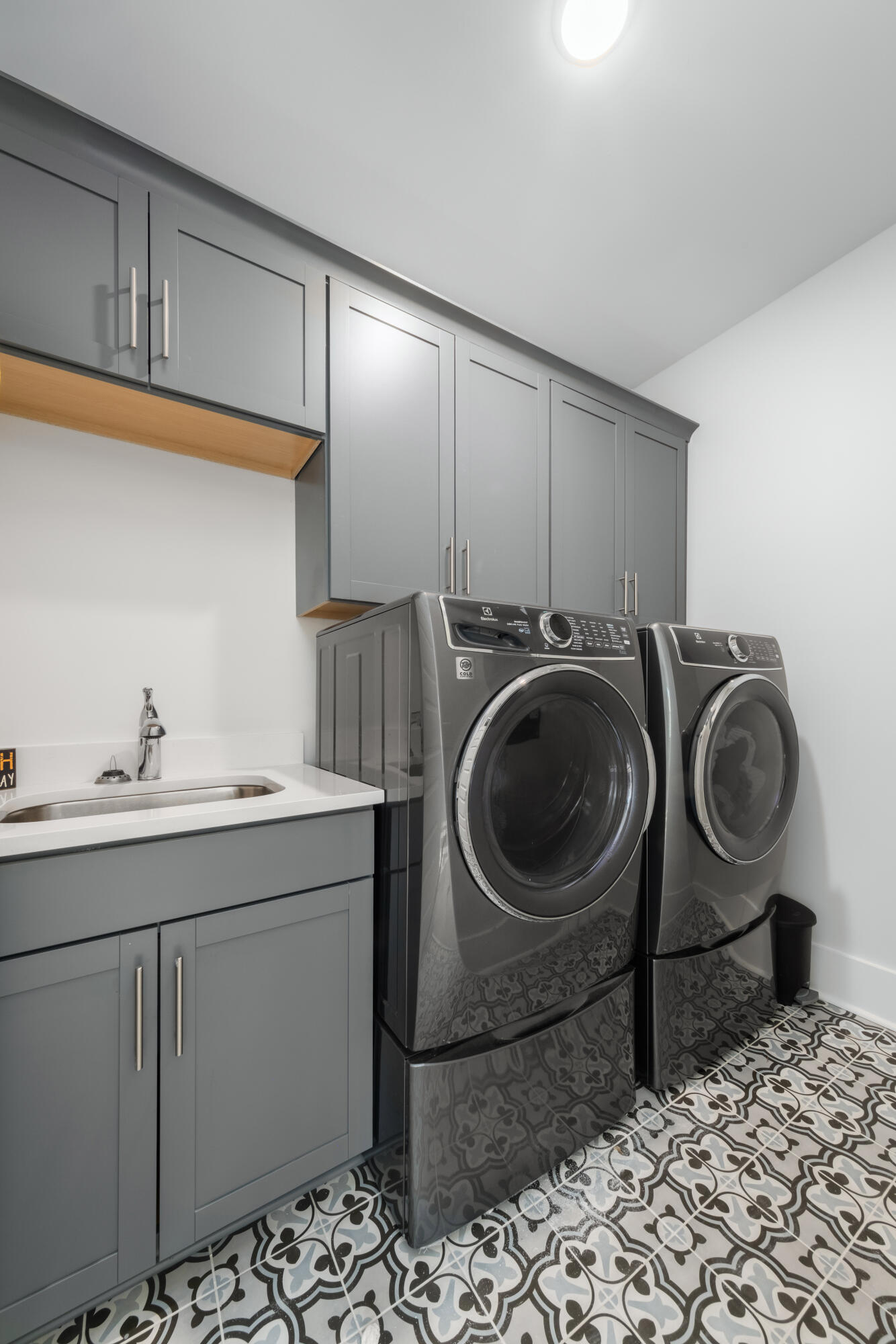 349 Blowing Fresh Drive