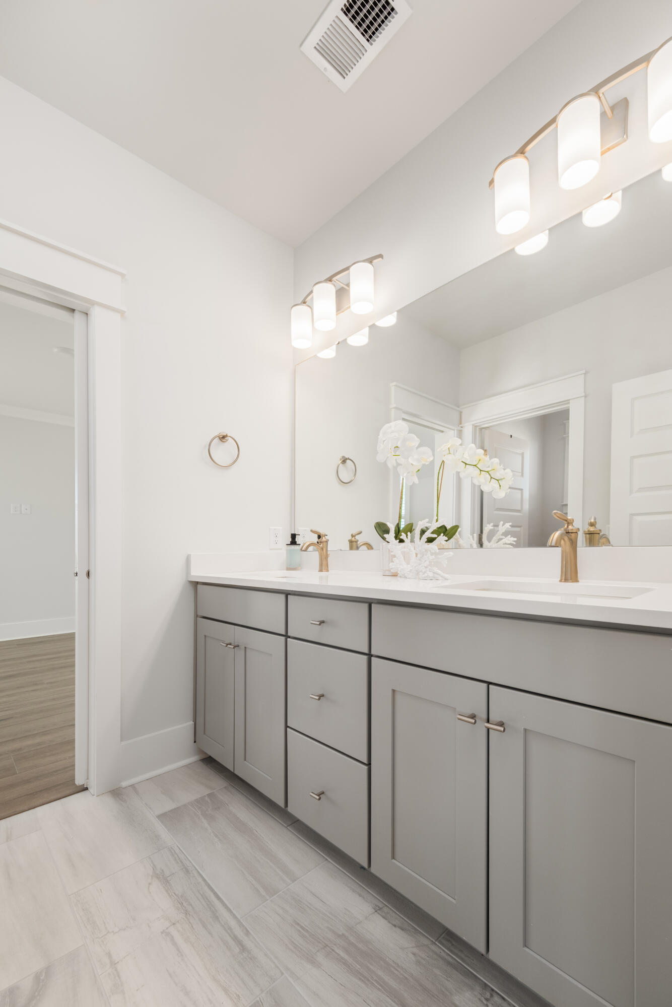 349 Blowing Fresh Drive