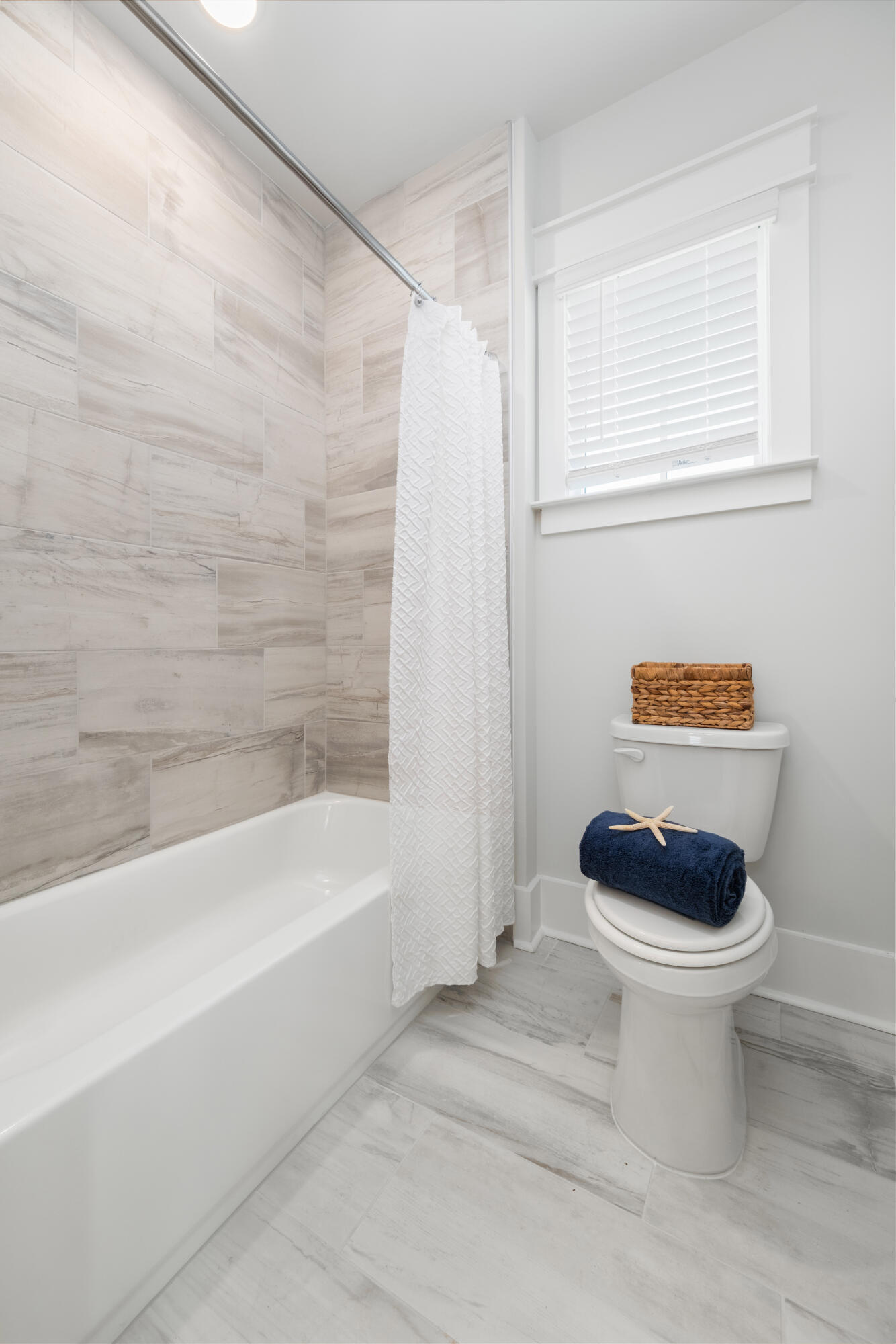 349 Blowing Fresh Drive