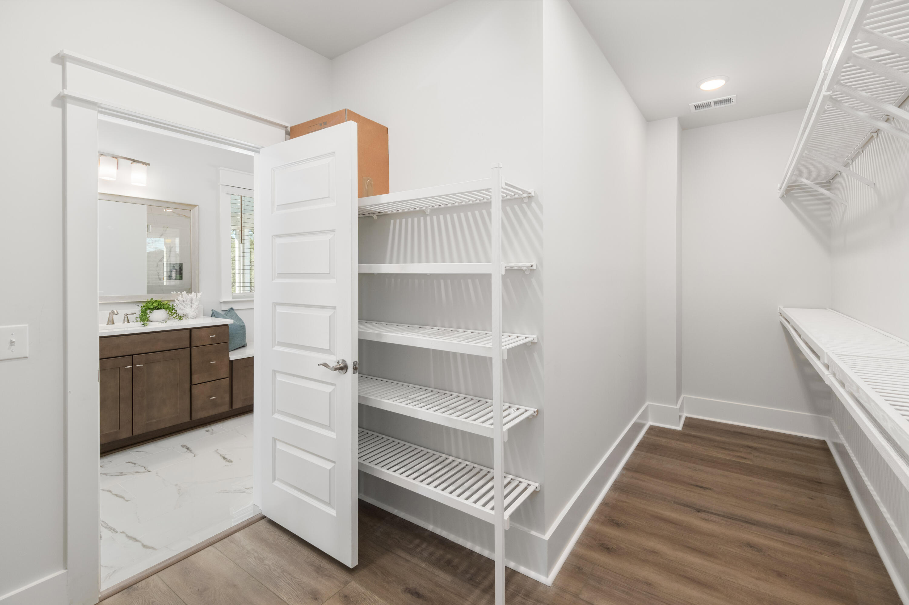 349 Blowing Fresh Drive