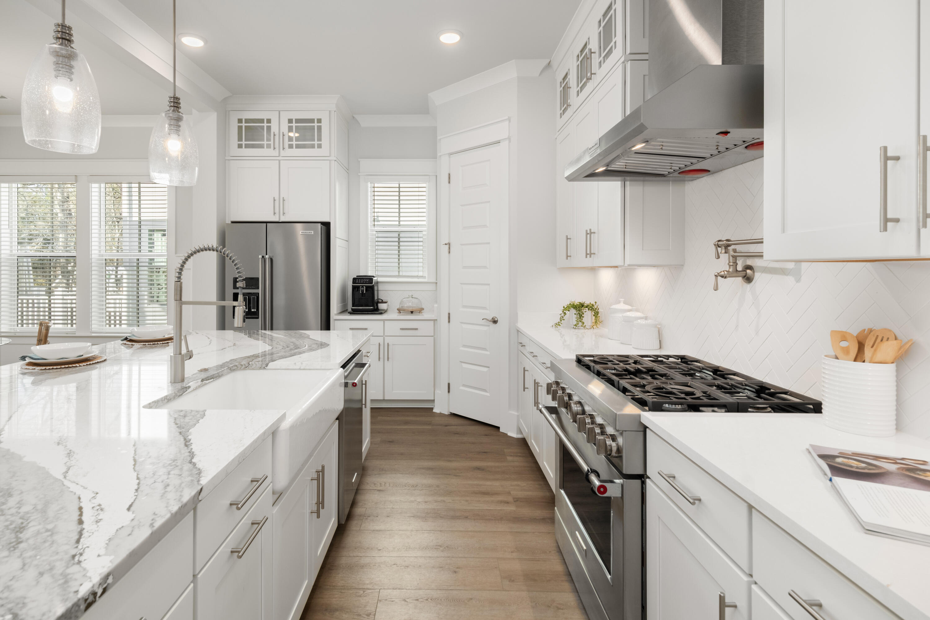 349 Blowing Fresh Drive