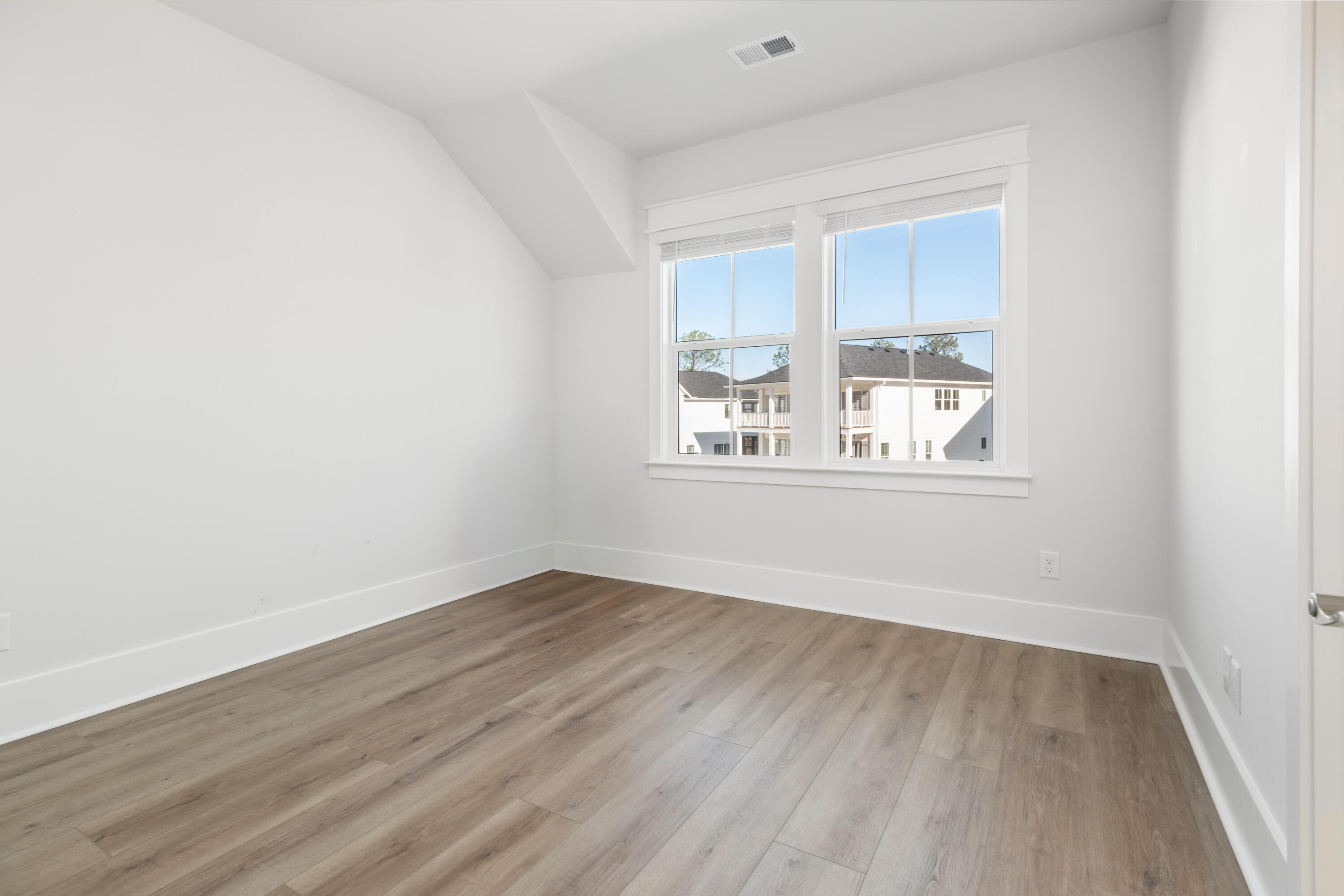 349 Blowing Fresh Drive