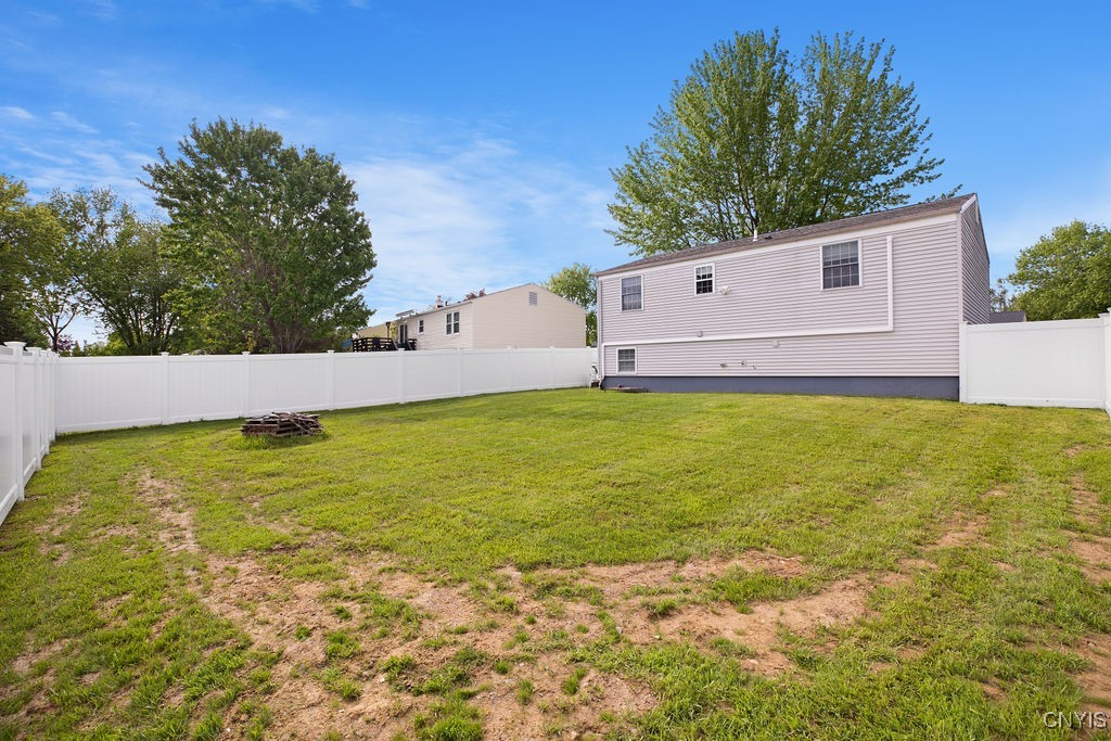 8163 Mantova Drive