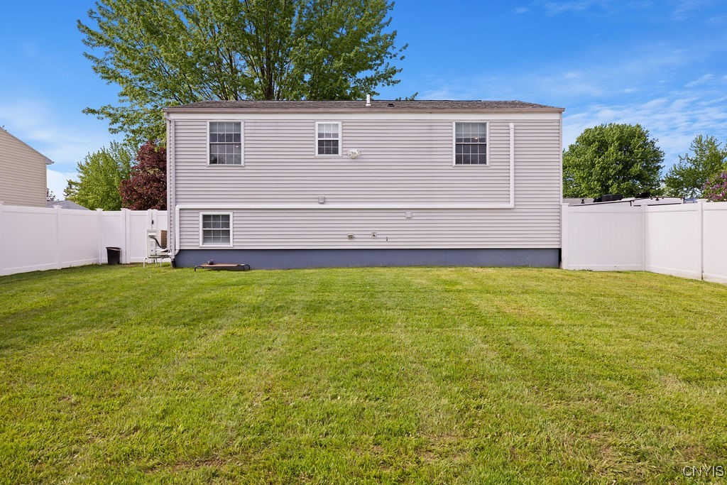 8163 Mantova Drive