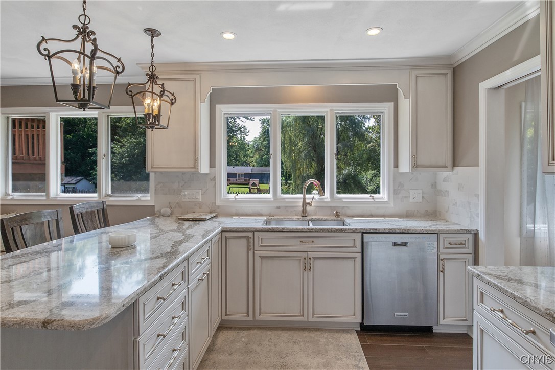 6826 Dutch Hill Road