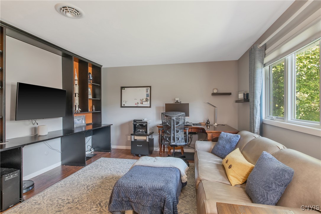 6826 Dutch Hill Road