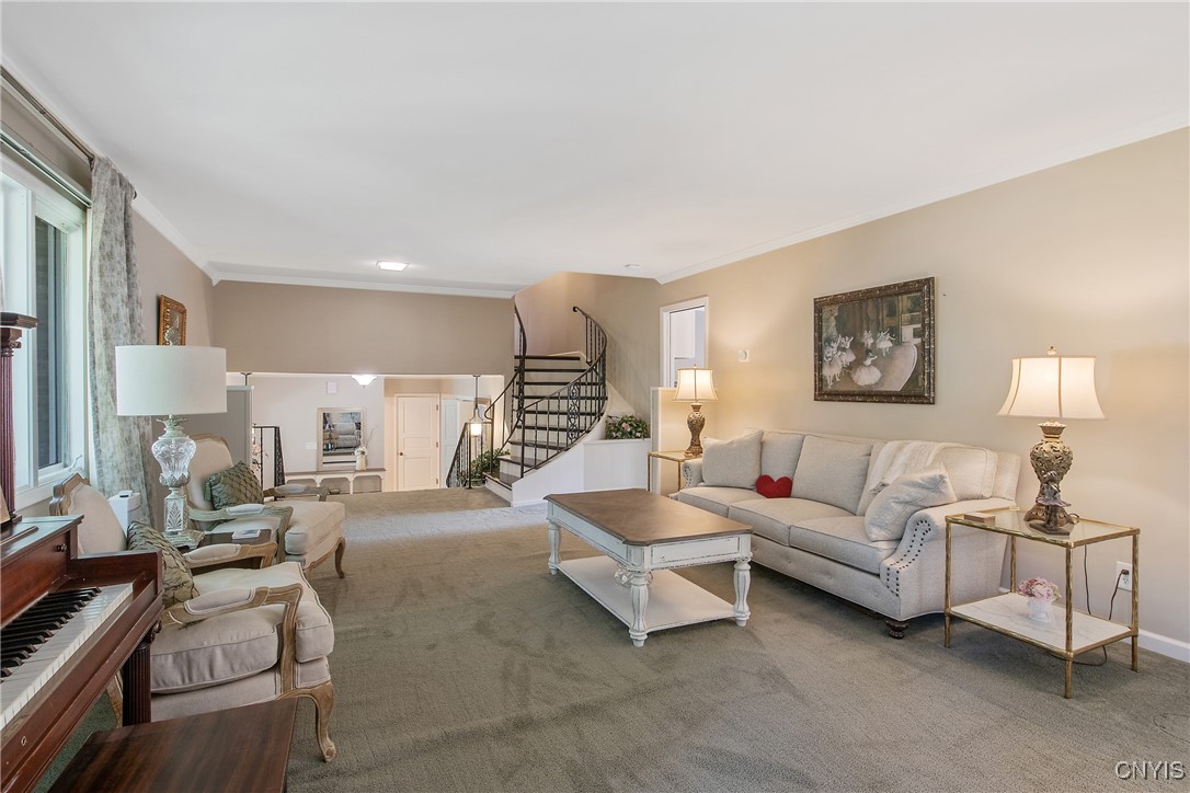 6826 Dutch Hill Road