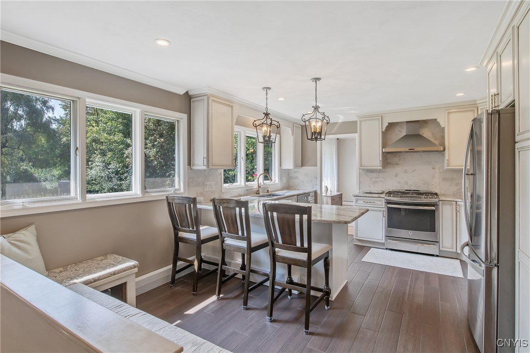 6826 Dutch Hill Road