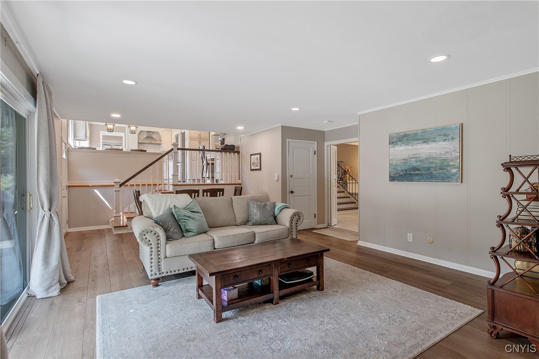 6826 Dutch Hill Road