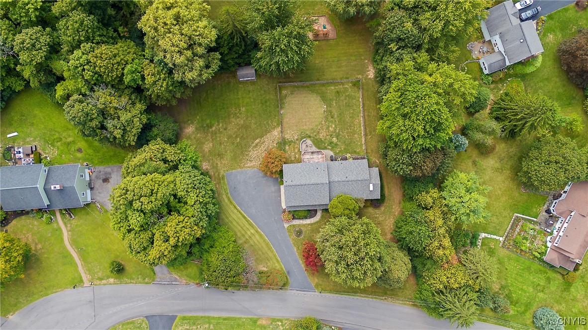 6826 Dutch Hill Road