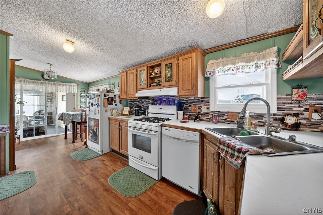 446 Kingdom Road