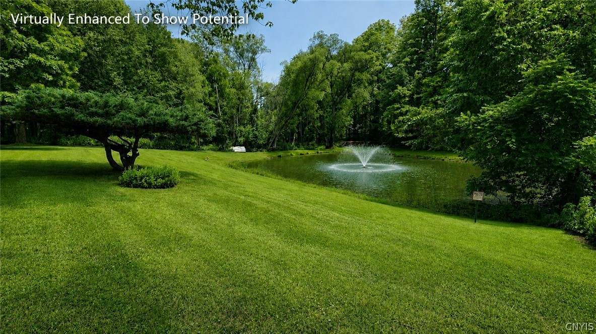 8252 Maple Road