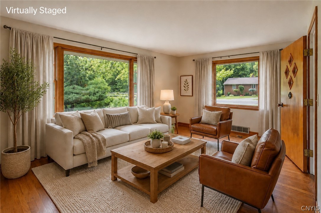 8252 Maple Road