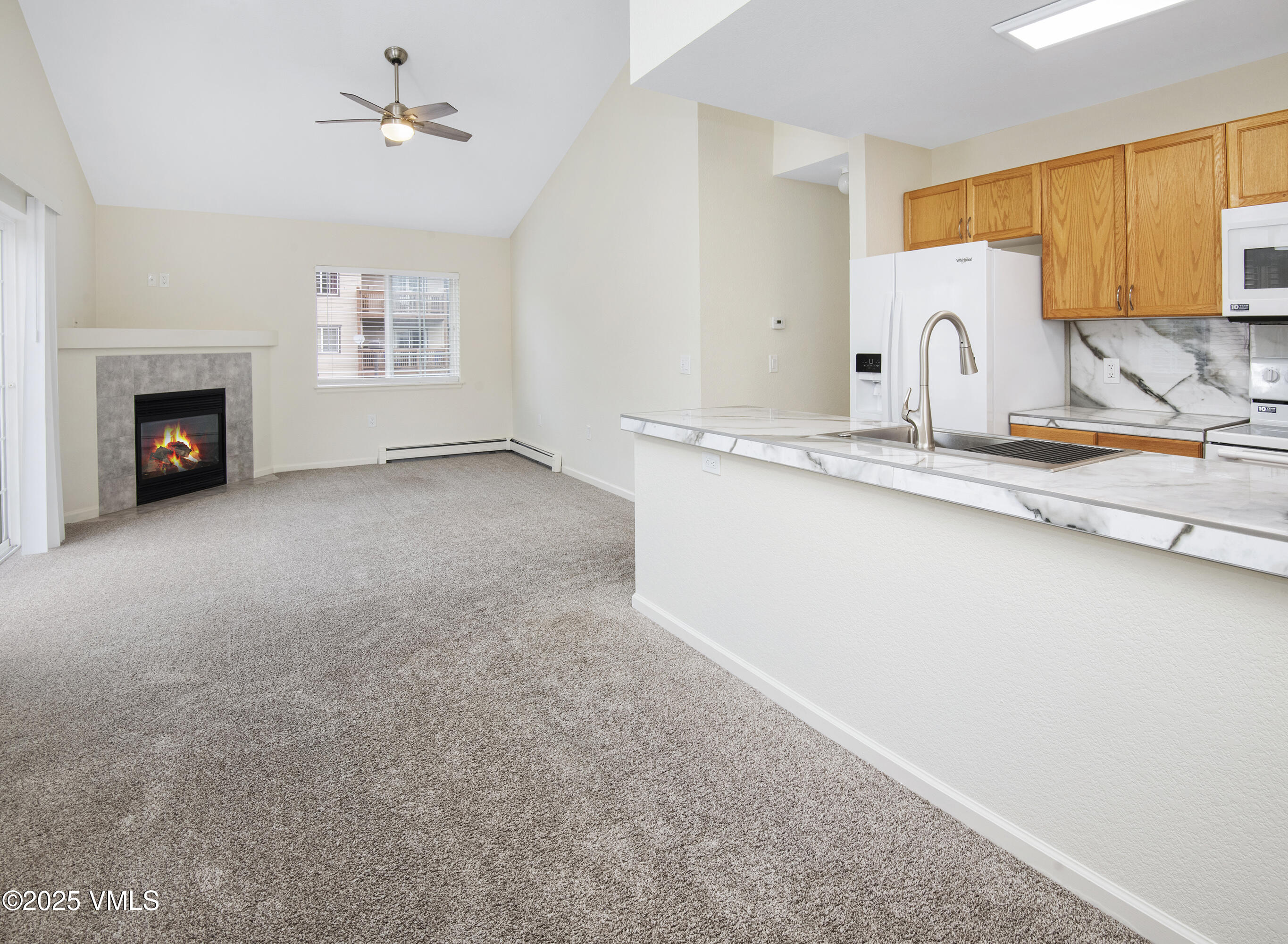 1404 Crazy Horse Circle, 1404