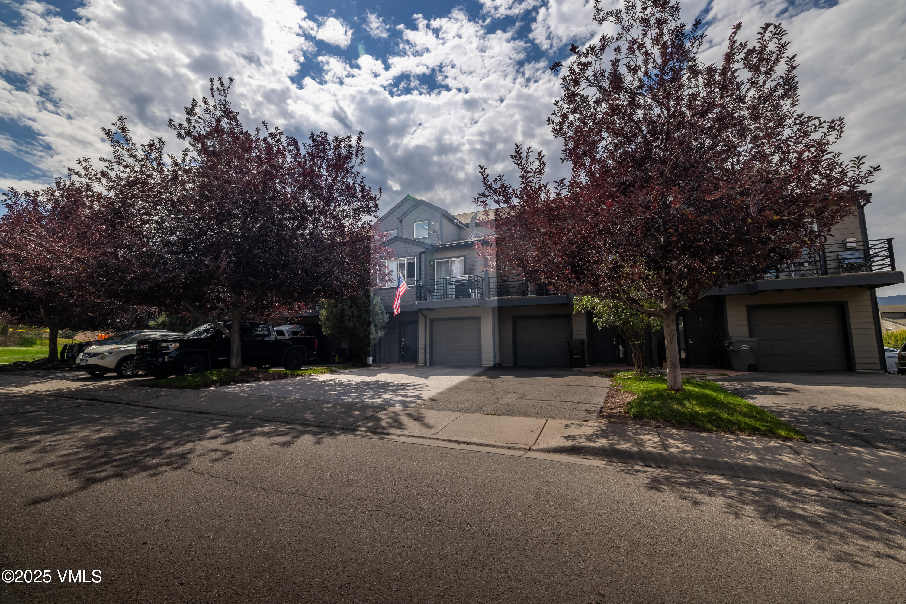 108-3 Quail Circle 3