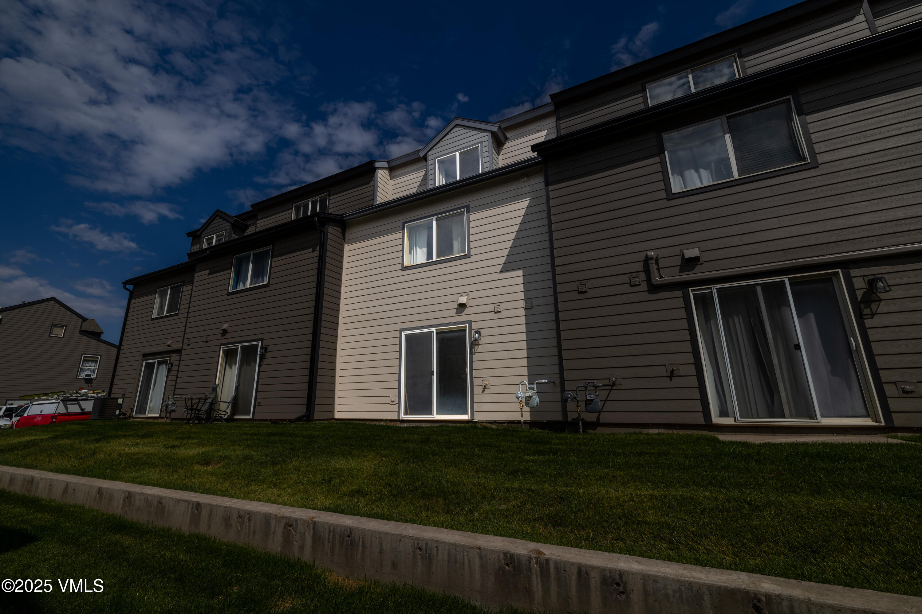 108-3 Quail Circle 3