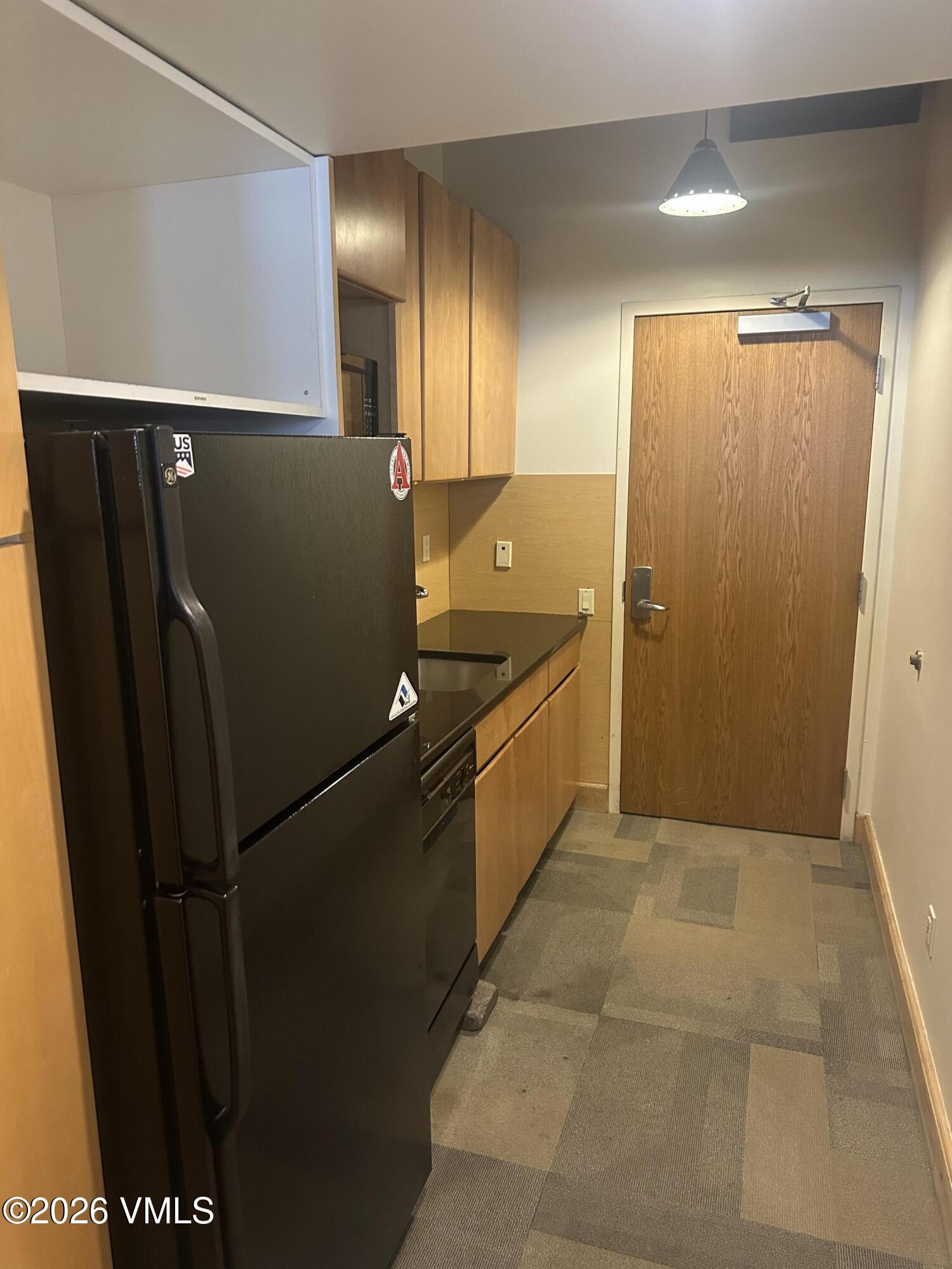 90 Benchmark Road 201,202,203