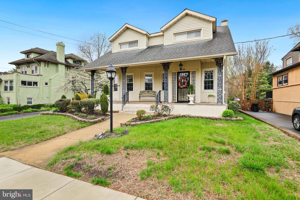 158 Wyoming Ave