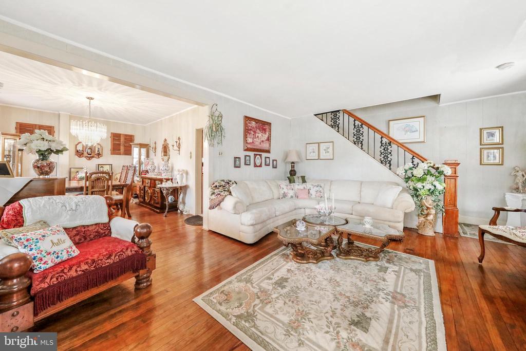 158 Wyoming Ave