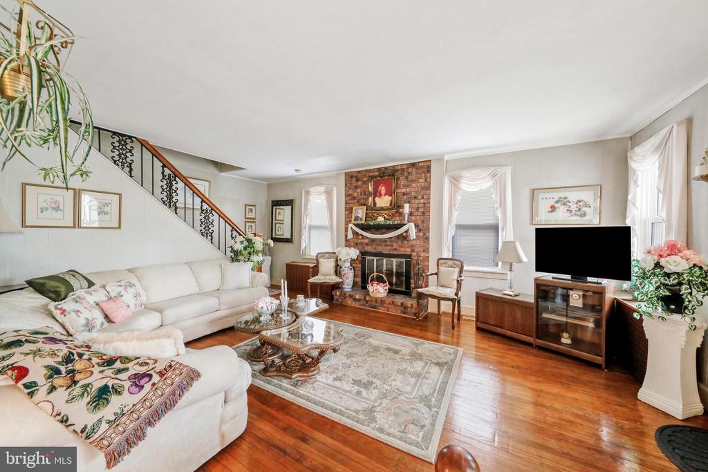 158 Wyoming Ave