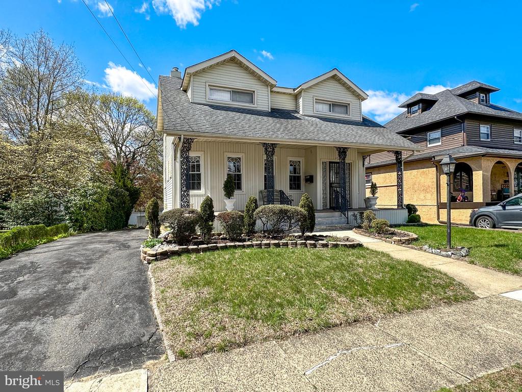 158 Wyoming Ave