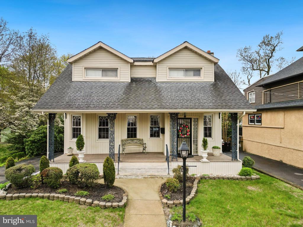 158 Wyoming Ave