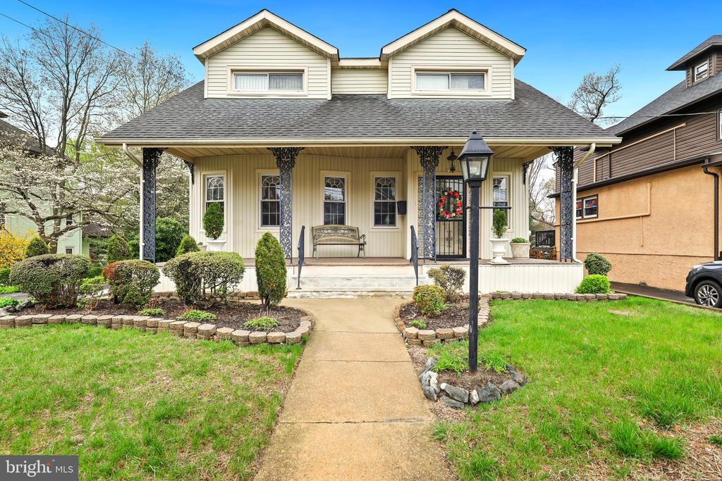 158 Wyoming Ave