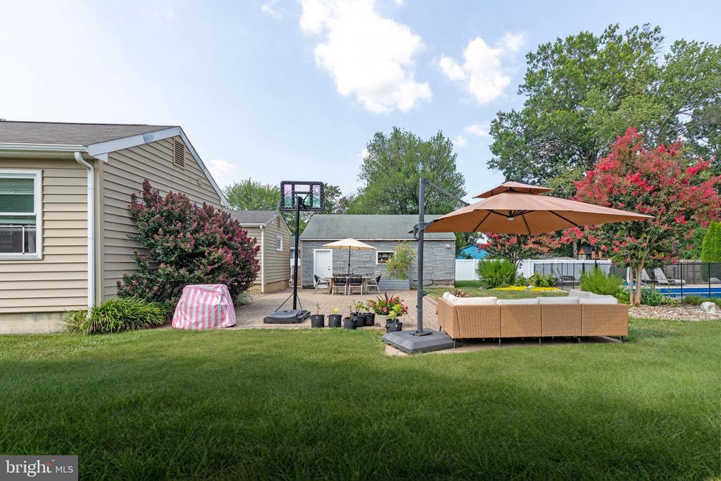 309 WOODLAND AVENUE