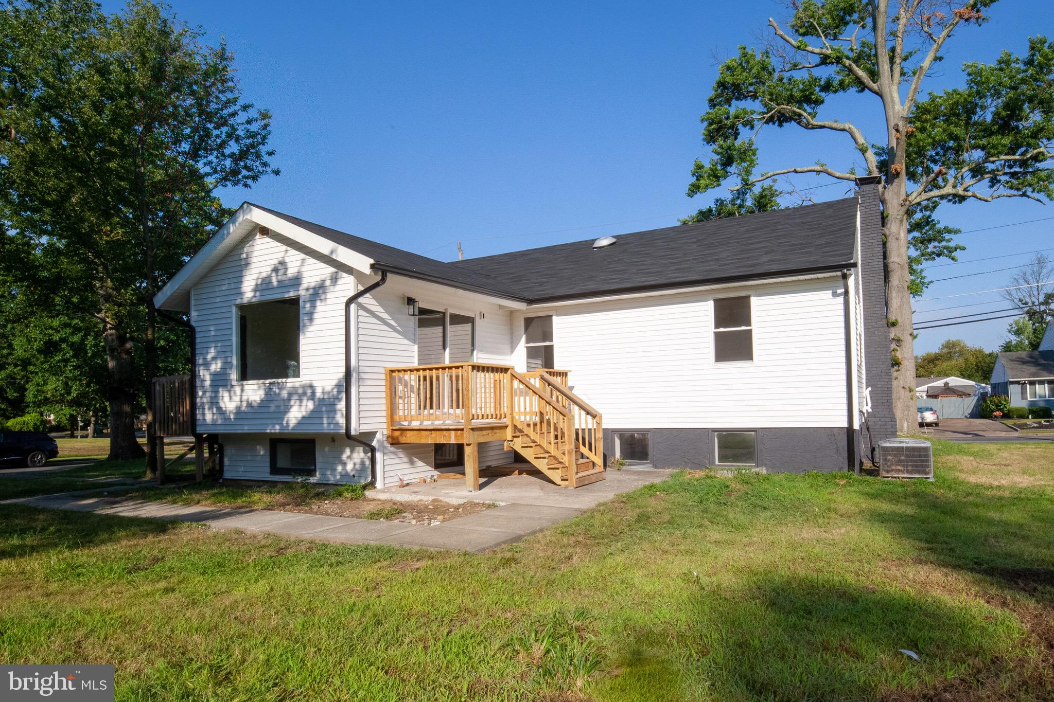 117 COLUMBIA BOULEVARD