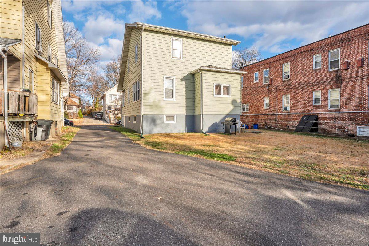232 RICHEY AVENUE
