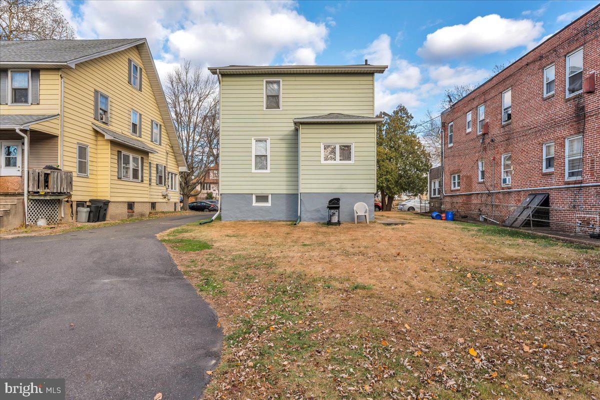 232 RICHEY AVENUE