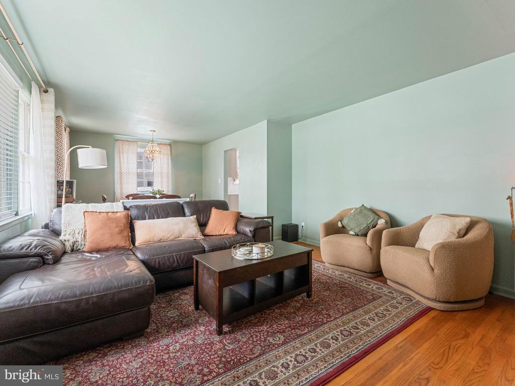 39 NEWELL AVENUE