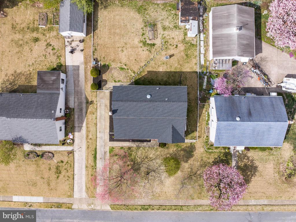 39 NEWELL AVENUE