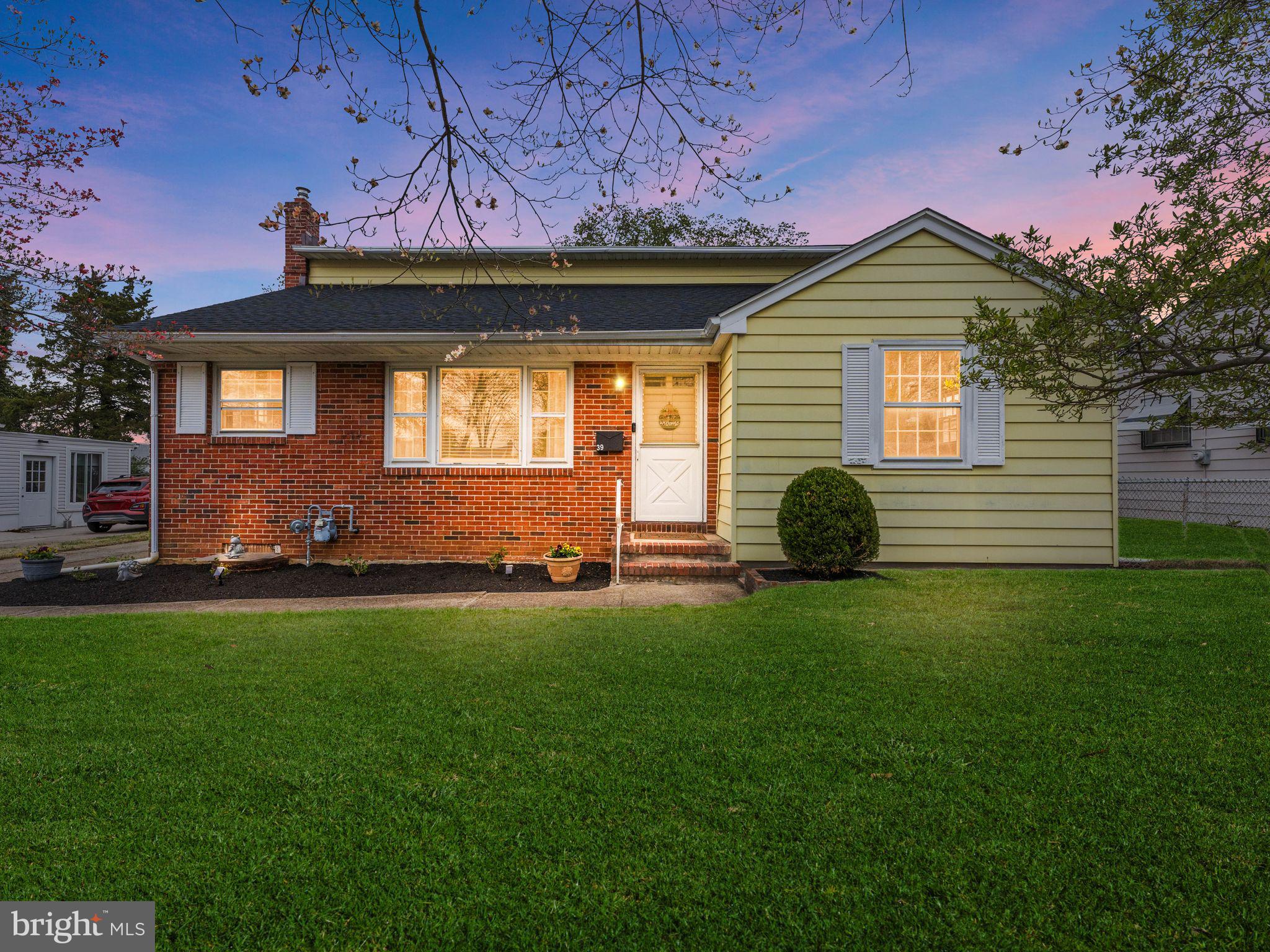 39 NEWELL AVENUE