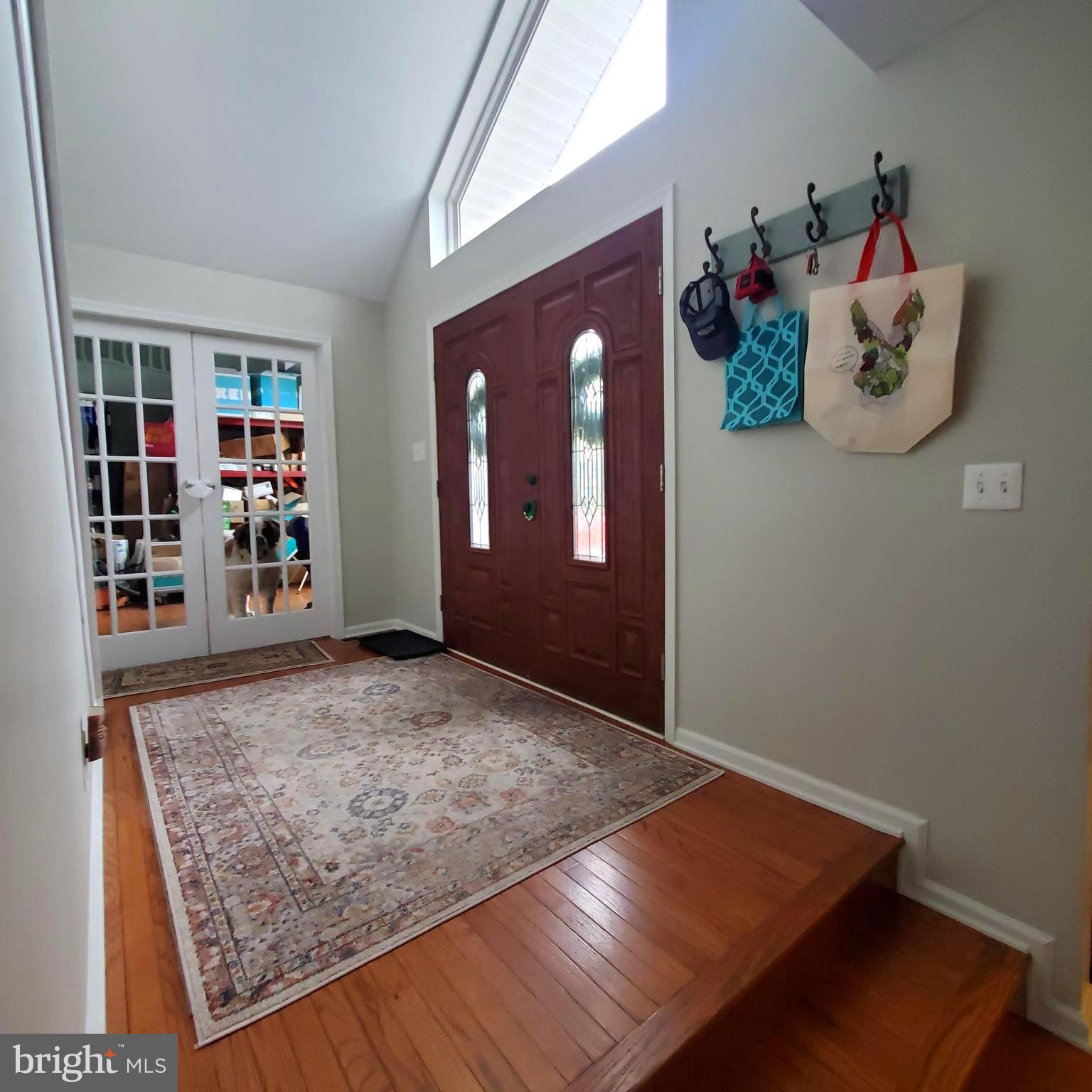 2 Helen Lois Ct