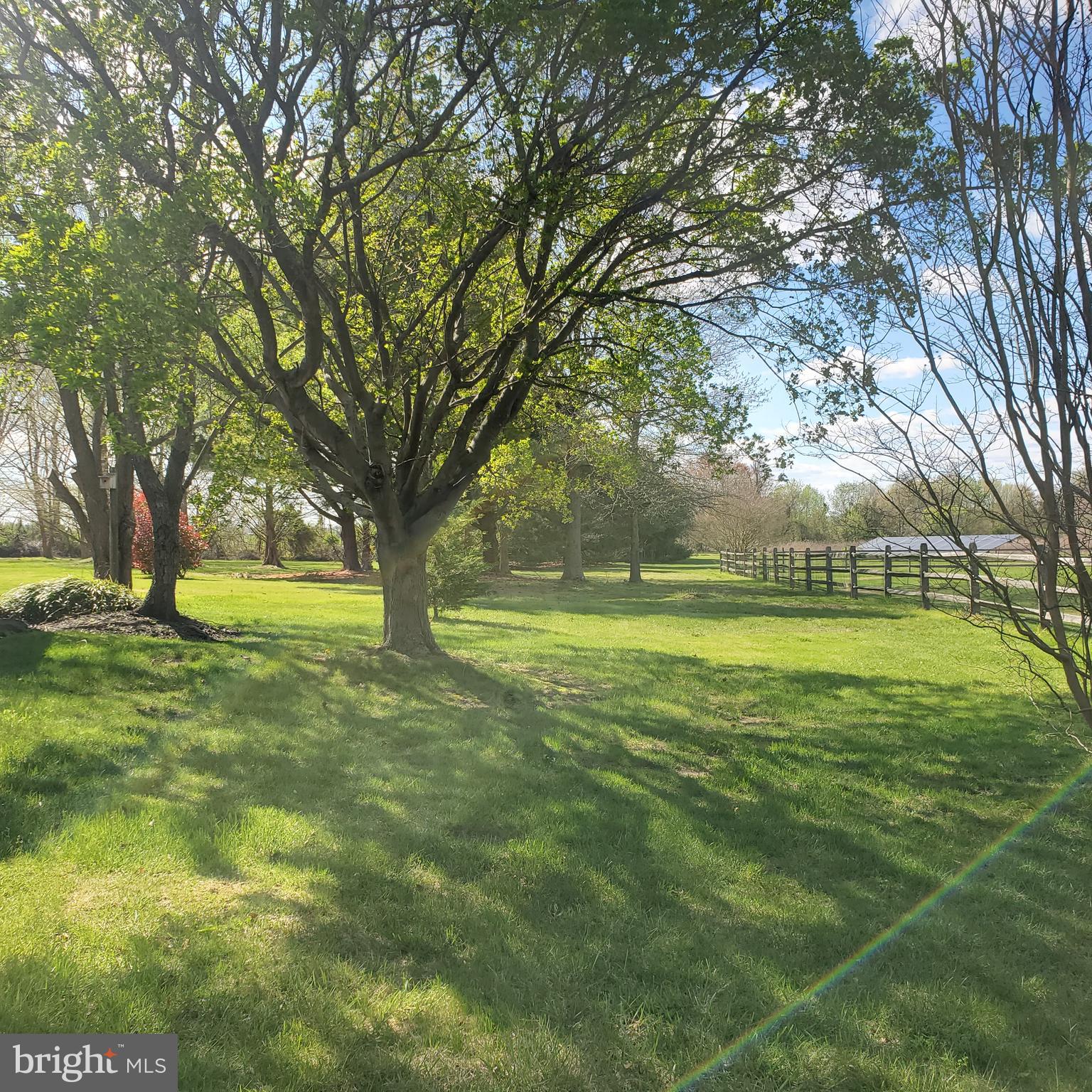 2 Helen Lois Ct