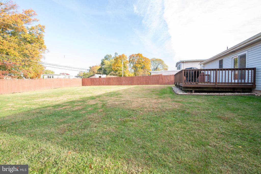 376 NEWTOWN ROAD