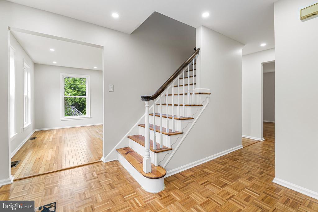 14 BRIGHTON PLACE