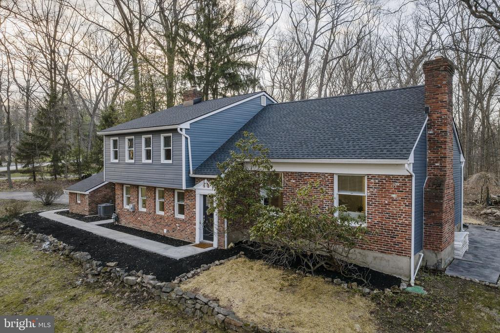 1760 FORGE MOUNTAIN DRIVE